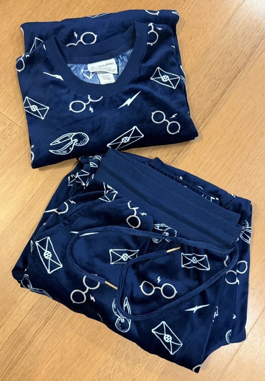 Harry Potter Hogwarts 2 Piece Fleece Pajama Set Womens XL Blue Long Sleeve Pants